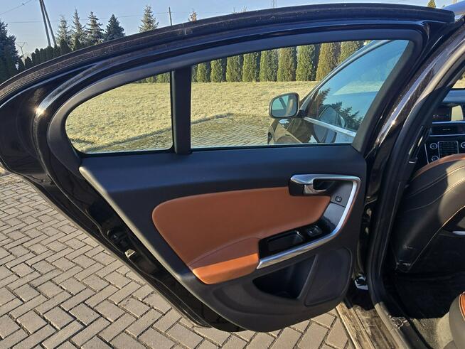 Volvo S60 2,0Turbo Benz. Skóry.Automat.Xenon.Szyberdach.SERWIS.