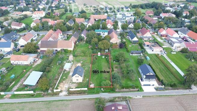 Działka budowlana 985m² - Pisarzowice
