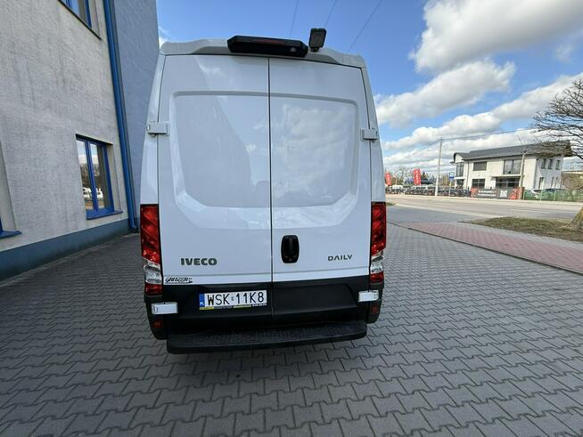 Iveco Daily 35S14 Lift 2022r Full LED Navi Kamera Hi-Matic Winda Załad