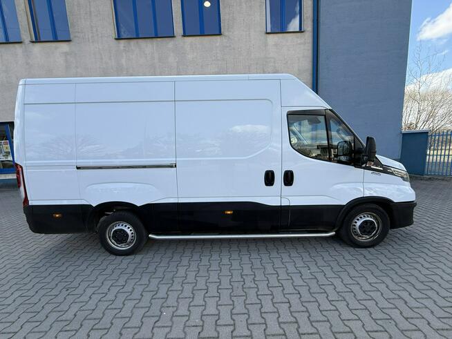 Iveco Daily 35S14 Lift 2022r Full LED Navi Kamera Hi-Matic Winda Załad