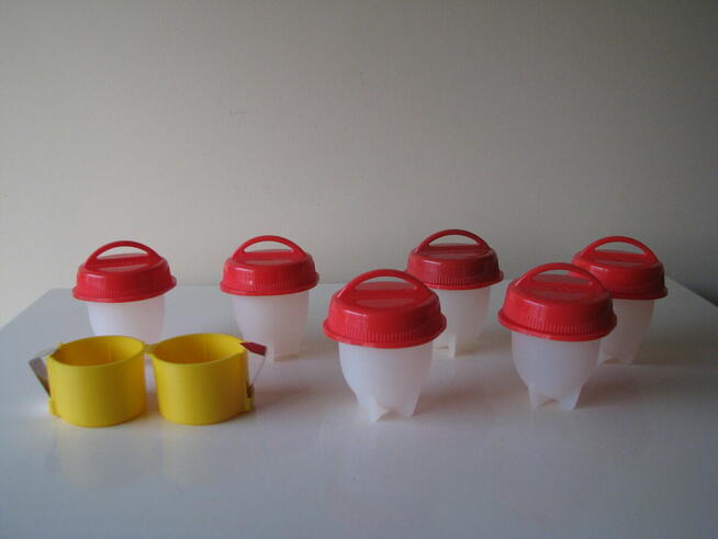 Otwieracz rozbijak do jajek silikonowe kubki forma gotowanie