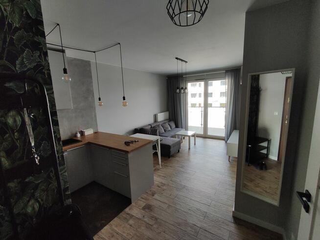 Bez pośredników! 2 pokoje, garaż – Os. Europejskie