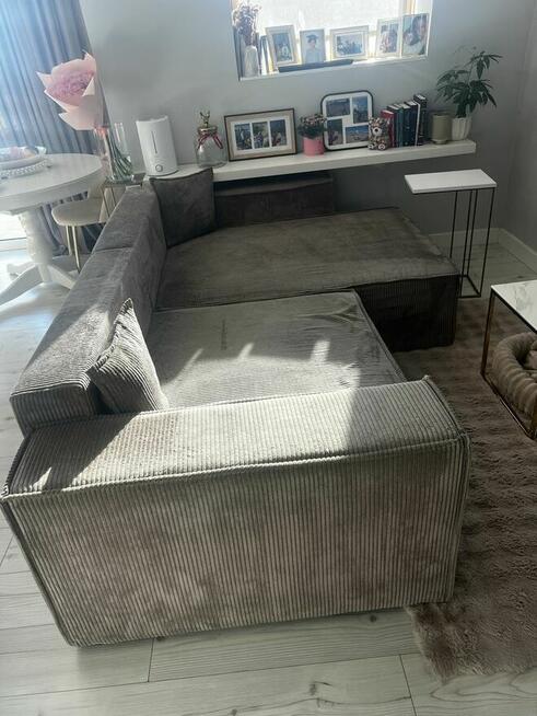 Naroznik sztruks szary beż z funcja spania