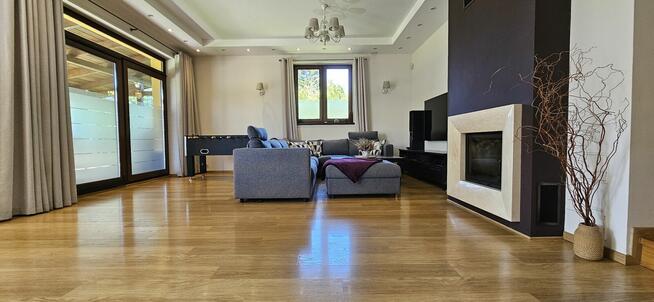 Piękny domek Łomianki-Sadowa czeka na nowych właścicieli