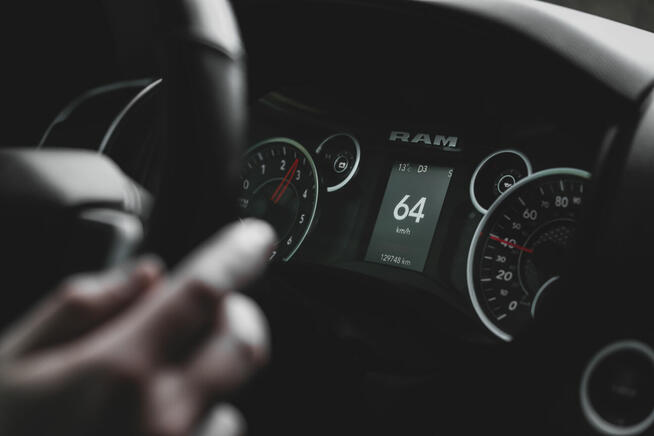 Wynajem Dodge RAM 1500 BigHorn Wypożyczalnia DRIVE IT Wrocła