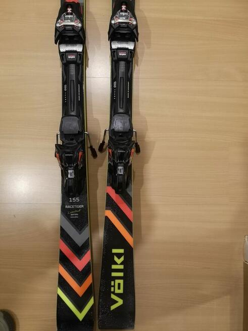Sprzedam nowe narty z kat. Slalom sport