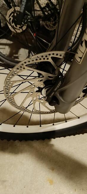 Rower typu full Univega ram es 950