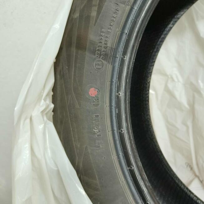 Sprzedam opony Continental EcoContact 6 Q 215/55R18 95H-4szt