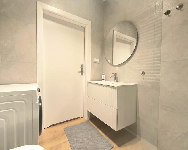 Nowa Kawalerka na Osiedlu Neonowe