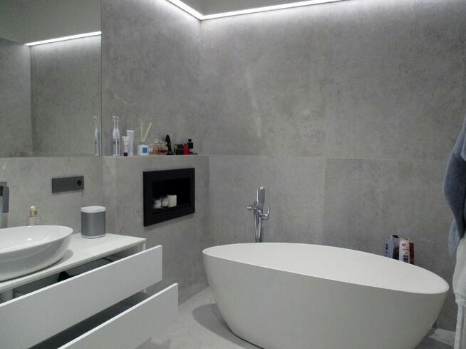 GLAZURNIK , WOLNY TERMIN, Łódź