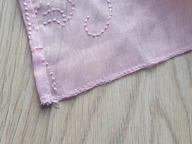 Tkanina przelotki blady róż haft 131 x 230 firanka