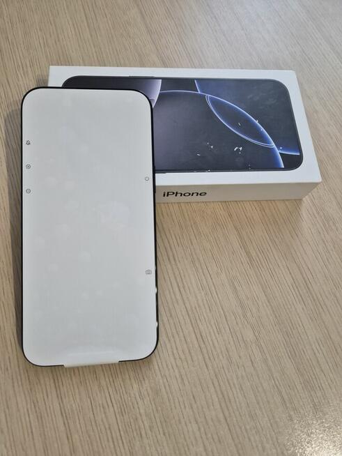 Syndyk sprzeda - smartfon iPhone 16 Pro Max, 256