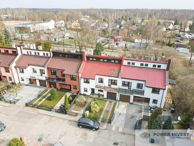 DOM W ZABUDOWIE SZEREGOWEJ DO WLASNEJ ARANŻACJI