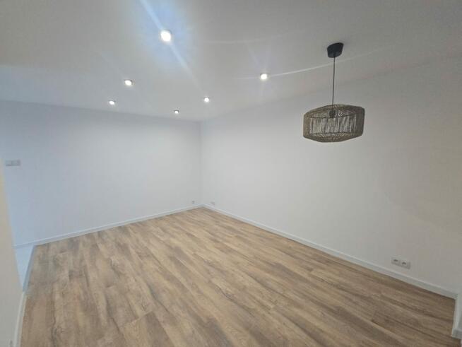 3 Pokoje | Balkon | 0% Prowizji | Po Kapitalnym Remoncie