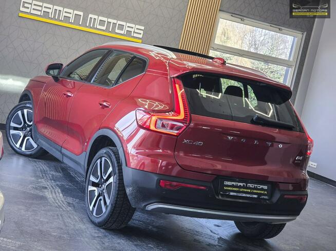 Volvo XC 40 AWD / Ledy / Panorama / Kamera 360 / Harman / Blisy / FV 23%