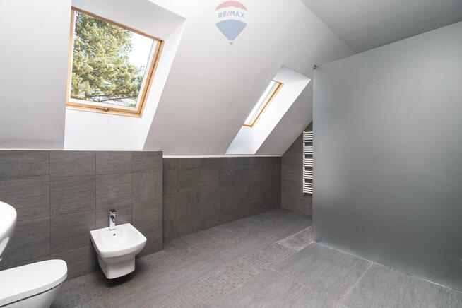 Pół bliżniaka na zamkniętym mini osiedlu