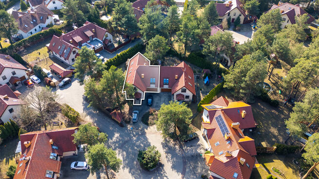 Pół bliżniaka na zamkniętym mini osiedlu