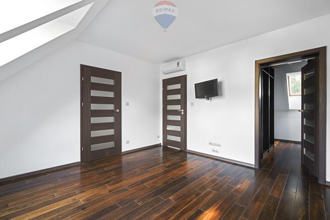 Pół bliżniaka na zamkniętym mini osiedlu