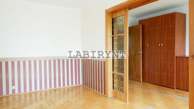 M-4, oddzielna kuchnia, 2.piętro, loggia, od ręki