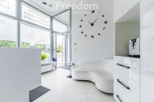 gabinet beauty do wynajęcia, widoczna lokalizacja