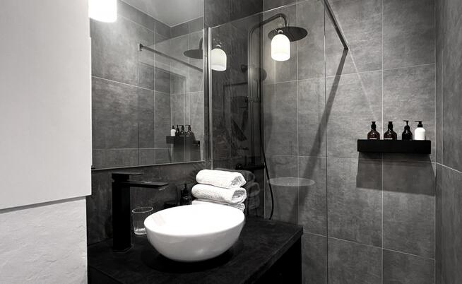 KAMIENICA Z 1926R. PO REWITALIZACJI UL. HOŻA 59 |3 METRY WYS |29,5M!!