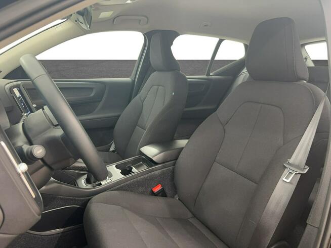 Volvo XC40 T3 Momentum Core Kombi
