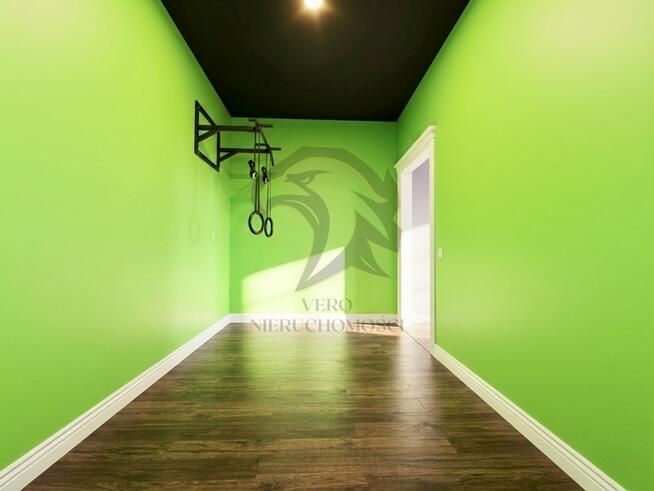 Prywatna loża wśród koron drzew