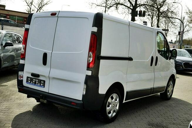 Renault Trafic 2,0DCI 3 osobowy, serwis, 100%, 2012r.