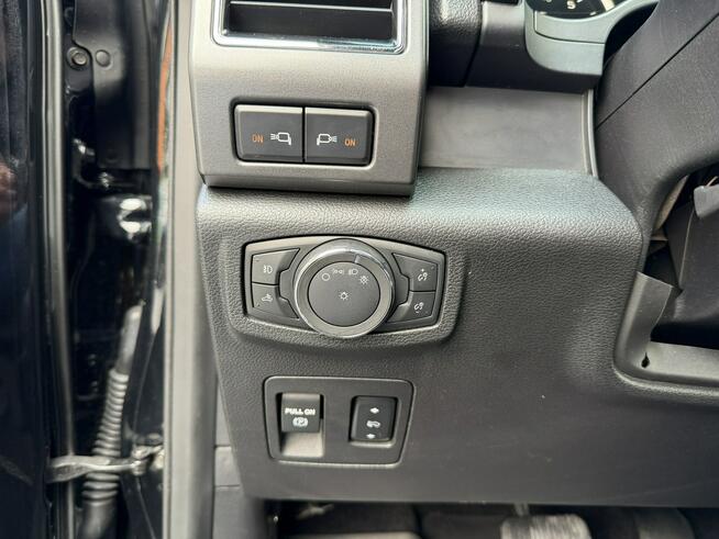 Ford F150 4x4, LED, HAK, Martwe Pole, Grzane Fotele, CarPlay,Navi,Kamera Cofania