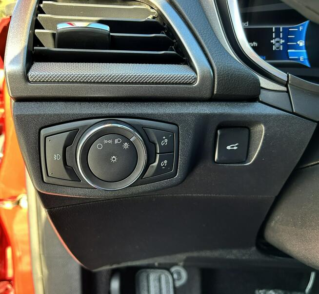 Ford Fusion SE, Adaptive LED, Asysten,CarPlay,Martwe Pole,Tempomat, Kamera Cofania