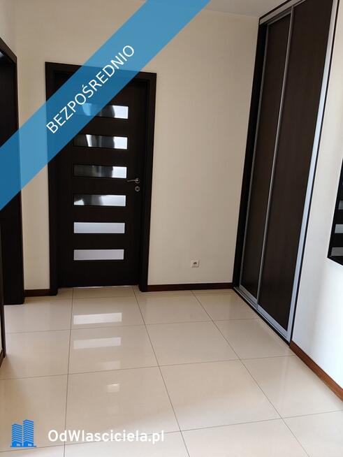 2 pokojowe mieszkanie na Gocławiu z oddzielną kuchnią, windą, komórką lokatorską, miejscem w garażu