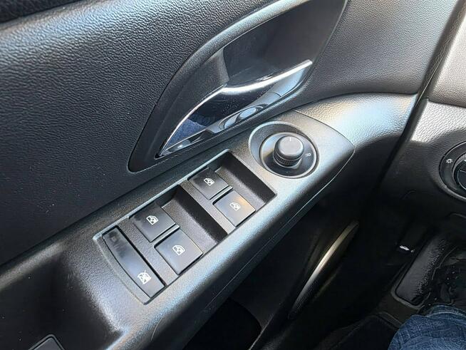 Chevrolet Cruze 1.4 Turbo 140 KM, Skóra, Kamera, Klima, Alufelgi, Nawigacja, Bluetooth