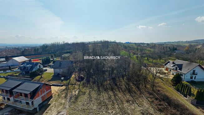 Działka usługowa Morawica gm. Liszki