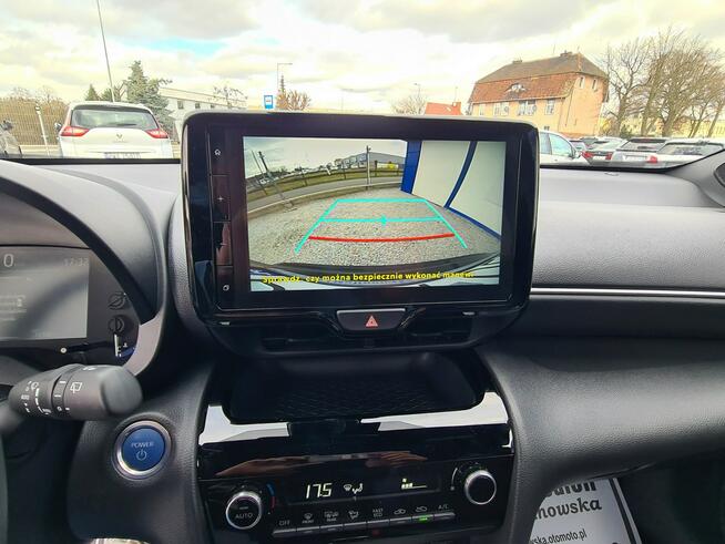 Toyota Yaris Cross 14 Tys.Km Navi 2xPDC Kamera Grzane Fotele Full Led Klimatronik Alu