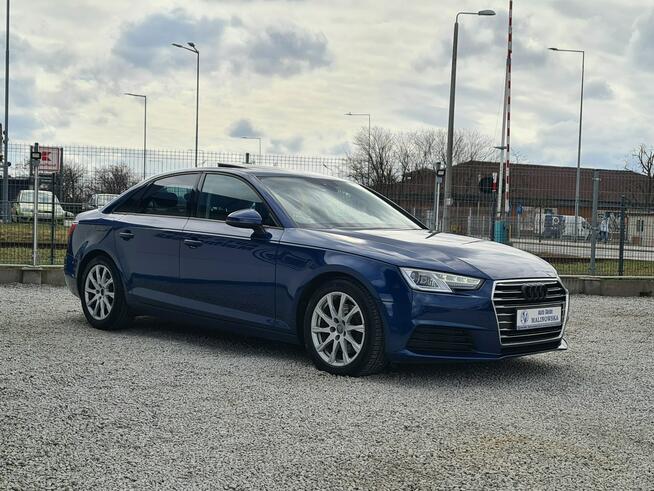 Audi A4 Szyberdach Navi 2xPDC Kamera Xenon Led Klimatronik Grzane Fotele Alu