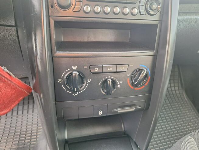 Peugeot 207 Klimatyzacja serwisowany HDI 1.6