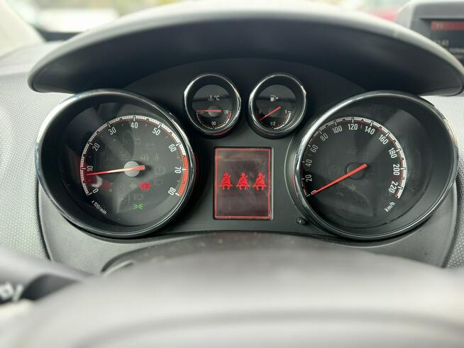 Opel Meriva Super stan!