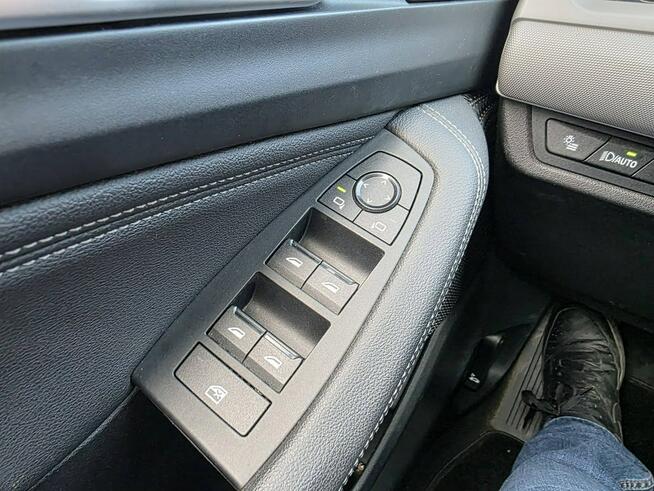 BMW Active Tourer 1.5 Benzyna 136 KM, Automat, Kamera, Bluetooth, Skóra, Full LED, ALU