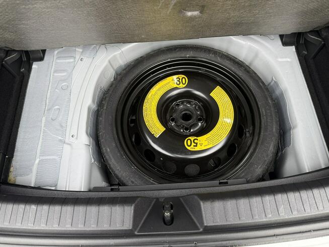 Audi A1 Automat DSG. Full-led. Virtualny kokpit. S-line.