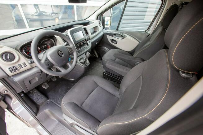 Renault Trafic L2H1 *BRYGADOWY* 5-OSÓB Long Po dużym przeglądzie. Gotowy do pracy.