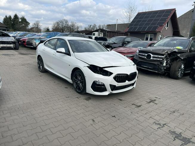 BMW 218 M Sport mHEV Skóra Kamera Podgrzewanie Virtual