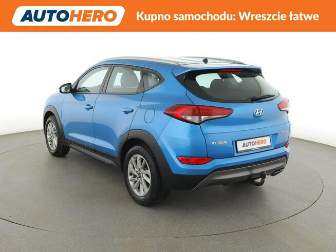 Hyundai Tucson 4x4 automat klima auto grzane fotele czijniki parkowania