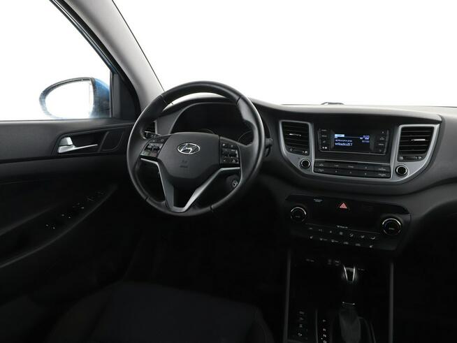 Hyundai Tucson 4x4 automat klima auto grzane fotele czijniki parkowania