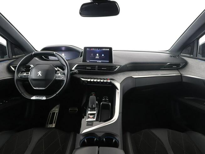 Peugeot 5008 7 os. automat full LED skóra/alcantara navi klima auto grzane fotele k