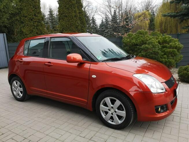 Suzuki Swift 1,328 16v 92KM Klimatyzacja Alu Felgi Isofix Gwarancja
