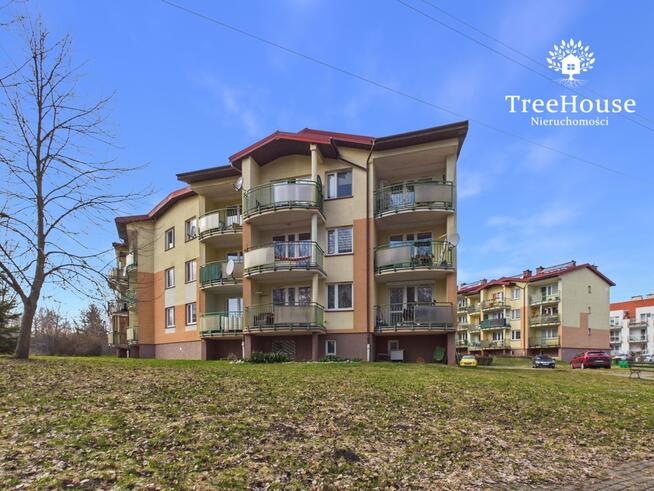 2 pokoje z osobną kuchnią na parterze