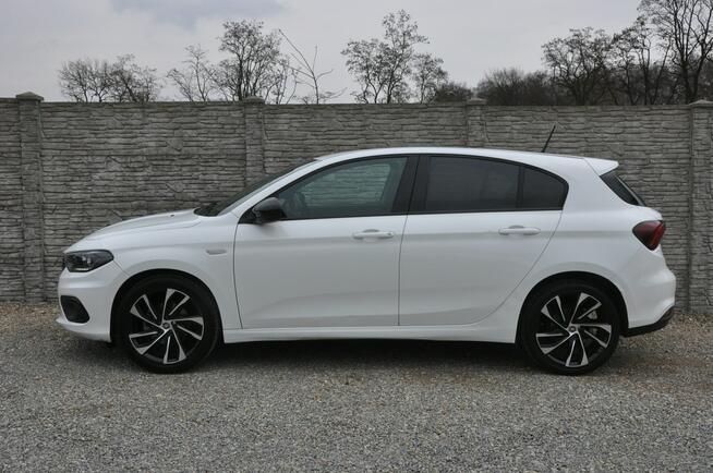 Fiat Tipo 1.4 95KM hatchback Black Edition LED Czarna podsufitka Navi Kamera
