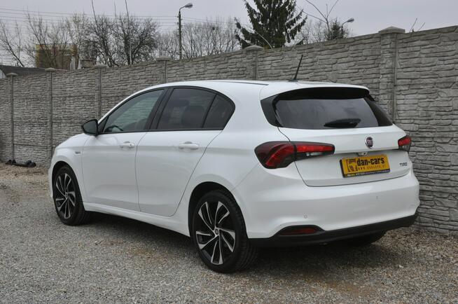Fiat Tipo 1.4 95KM hatchback Black Edition LED Czarna podsufitka Navi Kamera