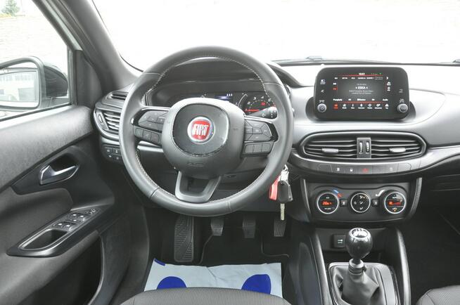Fiat Tipo 1.4 95KM hatchback Black Edition LED Czarna podsufitka Navi Kamera