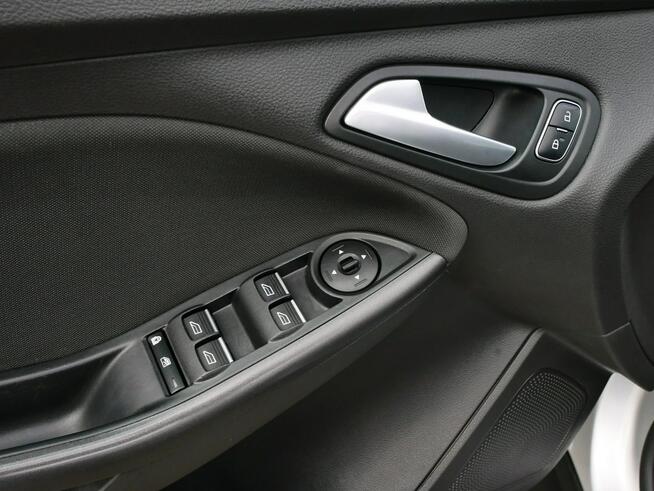 Ford Focus 1.0 125KM Eu6 Kombi Nowy rozrząd -Serwis ASO -Pak zima Navi -GWARANCJA